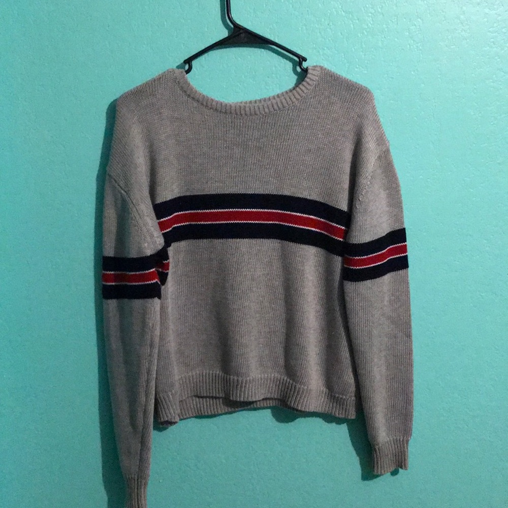 Grey sweater